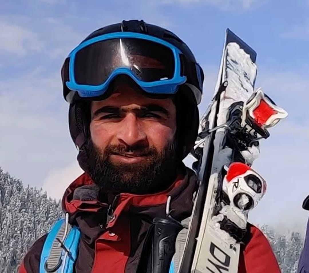 Basharat Ahmad Tantray, Senior Ski Instructor at Gulmarg Snowkings.