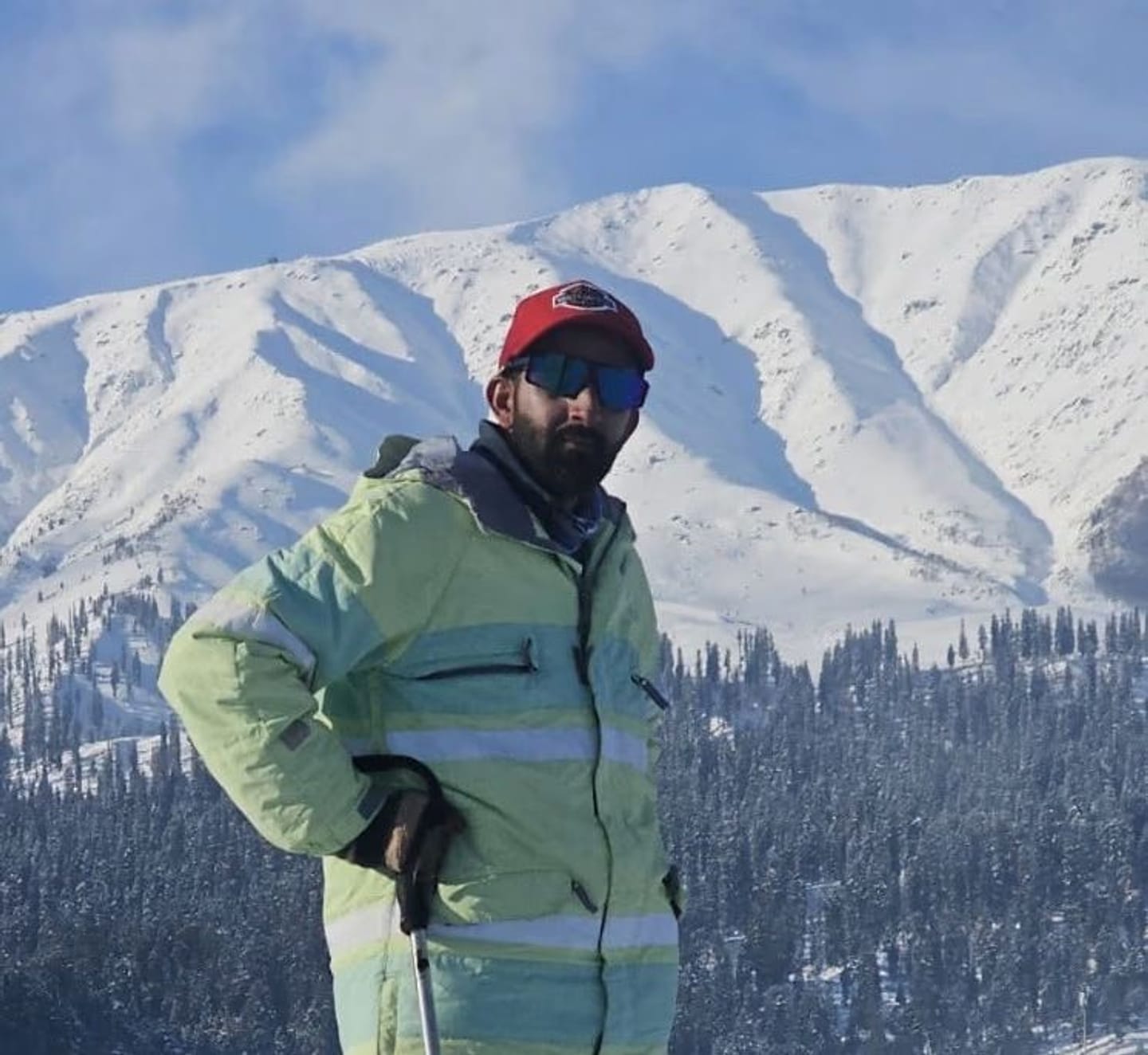 Owais Ahmad, Ski Instructor at Gulmarg Snowkings.